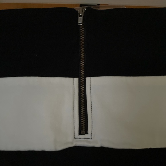 Volcom Mini Skirt In Excellent Condition Striped - Picture 4 of 5